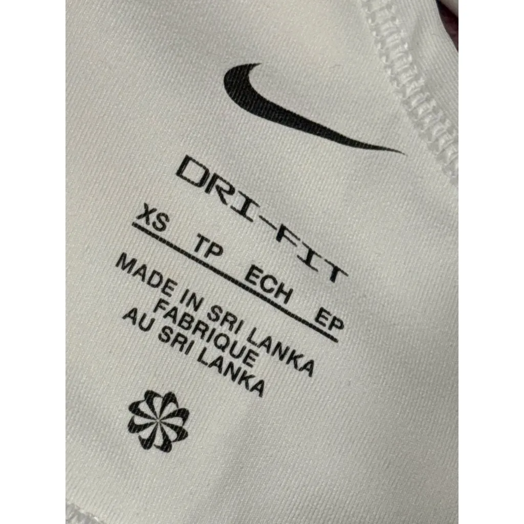 Nike Swoosh Long Line Bra in White XSmall New Womens Gym Crop Top - Image 7