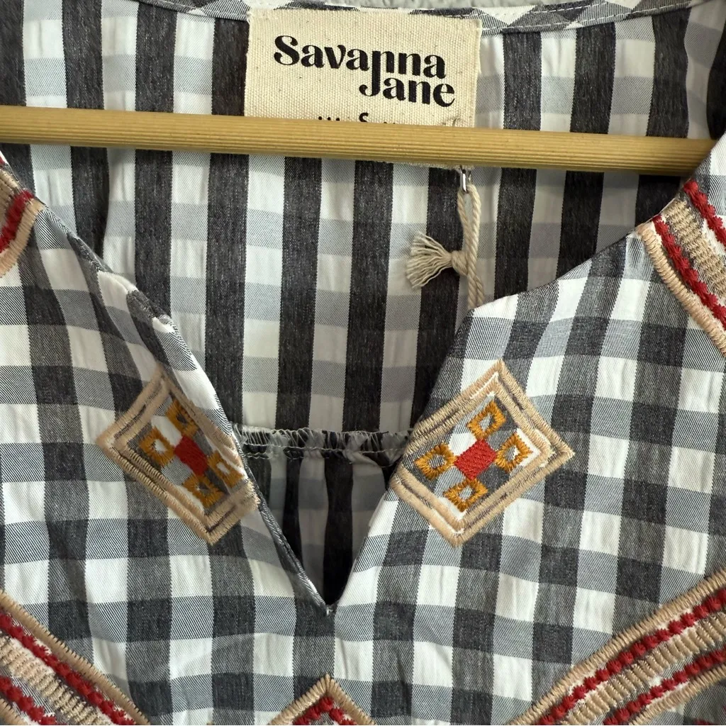Savanna‎ Jane Checkered Embroidered Blouse Size Small NWT Black - Image 2