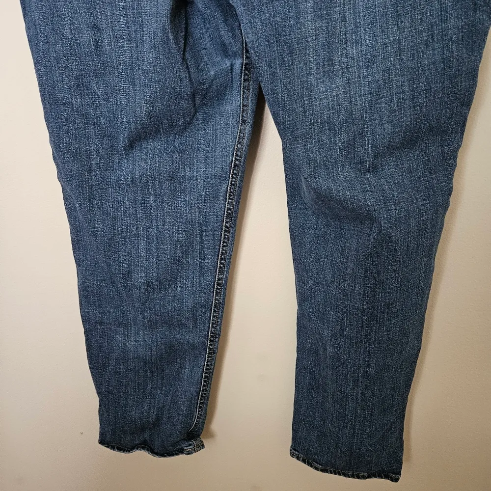Old Navy Blue Jeans Boyfriend Comfy Straight Cropped Casual Neutral Classic - Image 7