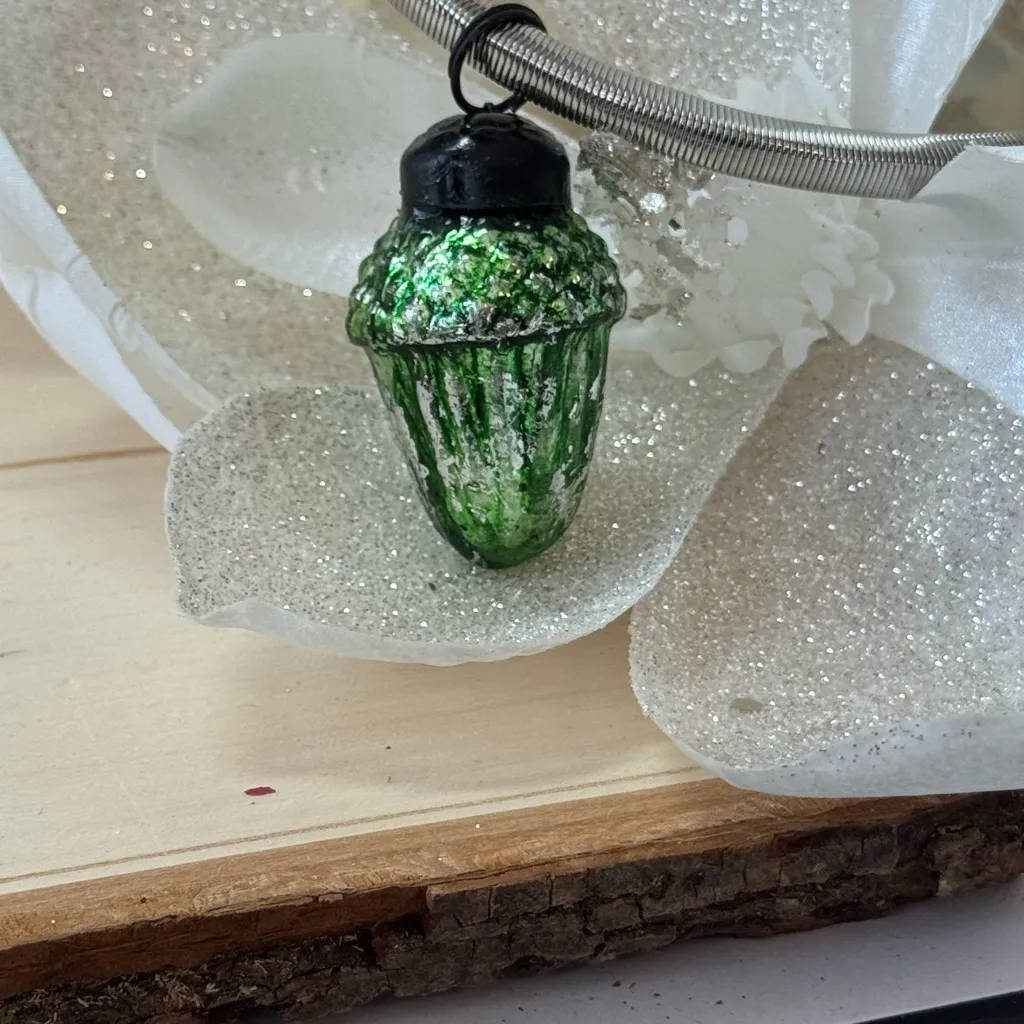 Artisan Silver Necklace with Green Vintage Ornament Pendant - Image 6