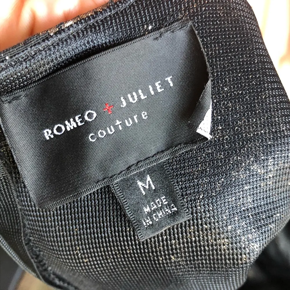 ROMEO + JULIET COUTURE | Gold Metallic Party Dress - Image 6