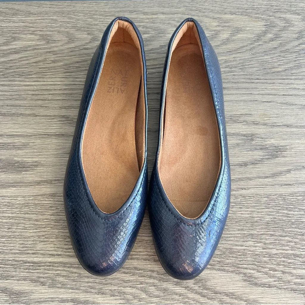 Naturalizer Vivienne Flat Midnight Blue Faux Leather Size 9 1/2 Ballet Flats - Image 3