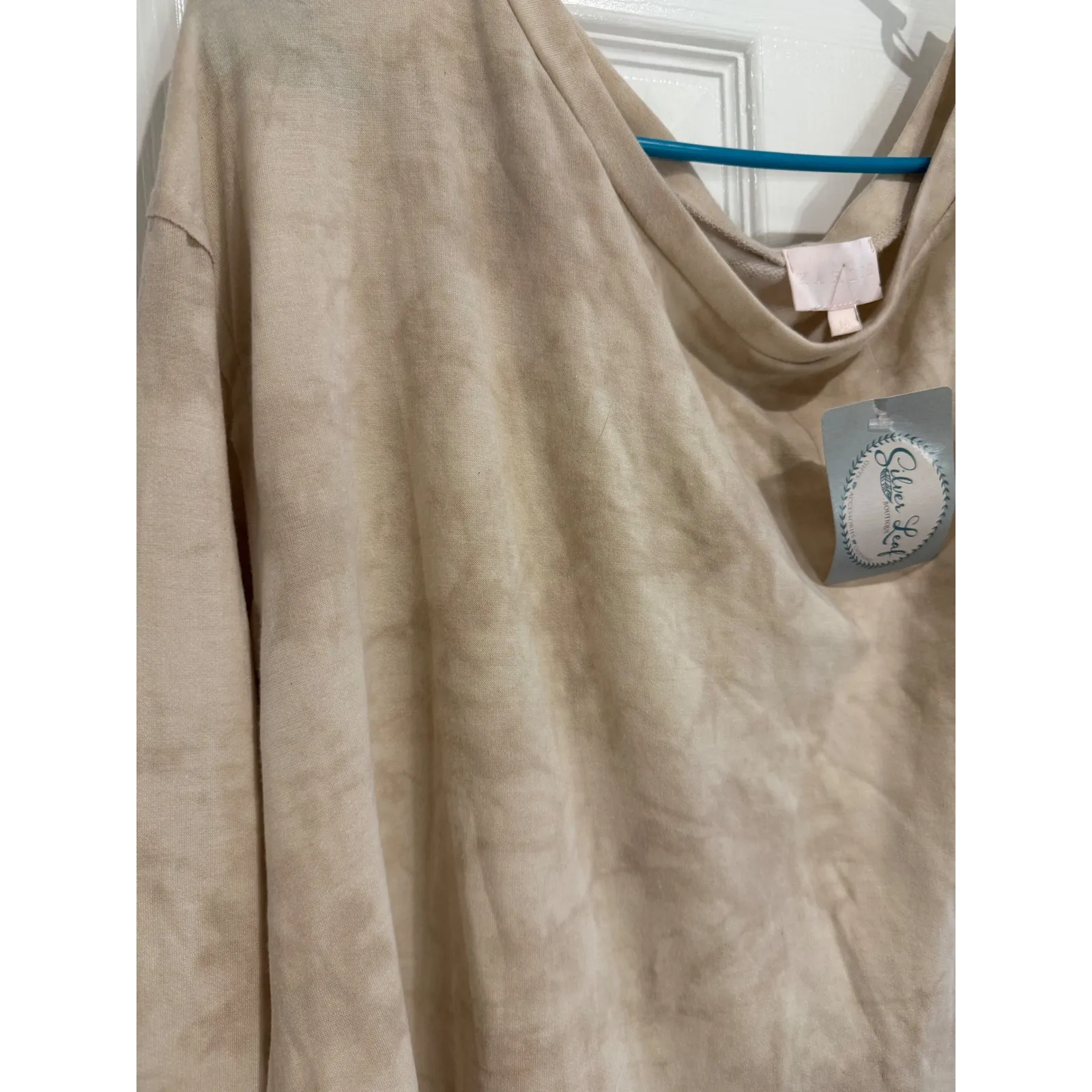 KARLIE Tie Dye High Low Open‎ Back Pullover Top Comfy Casual Medium Tan - Image 3