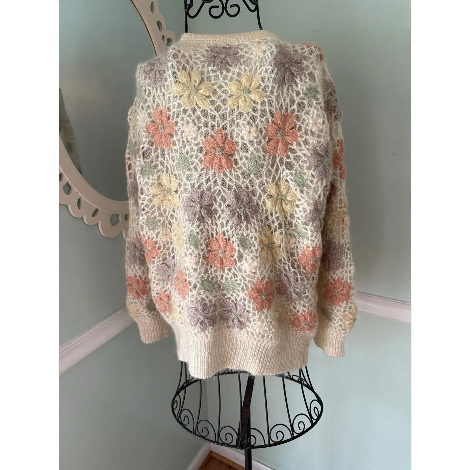 Vintage Boho Bohemian Granny Square Fairy Sweater Size L Cottage Cardigan Size L - Image 3
