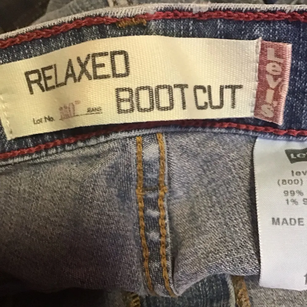 Levi’s Y2K faded relaxed bootcut jeans - Image 2