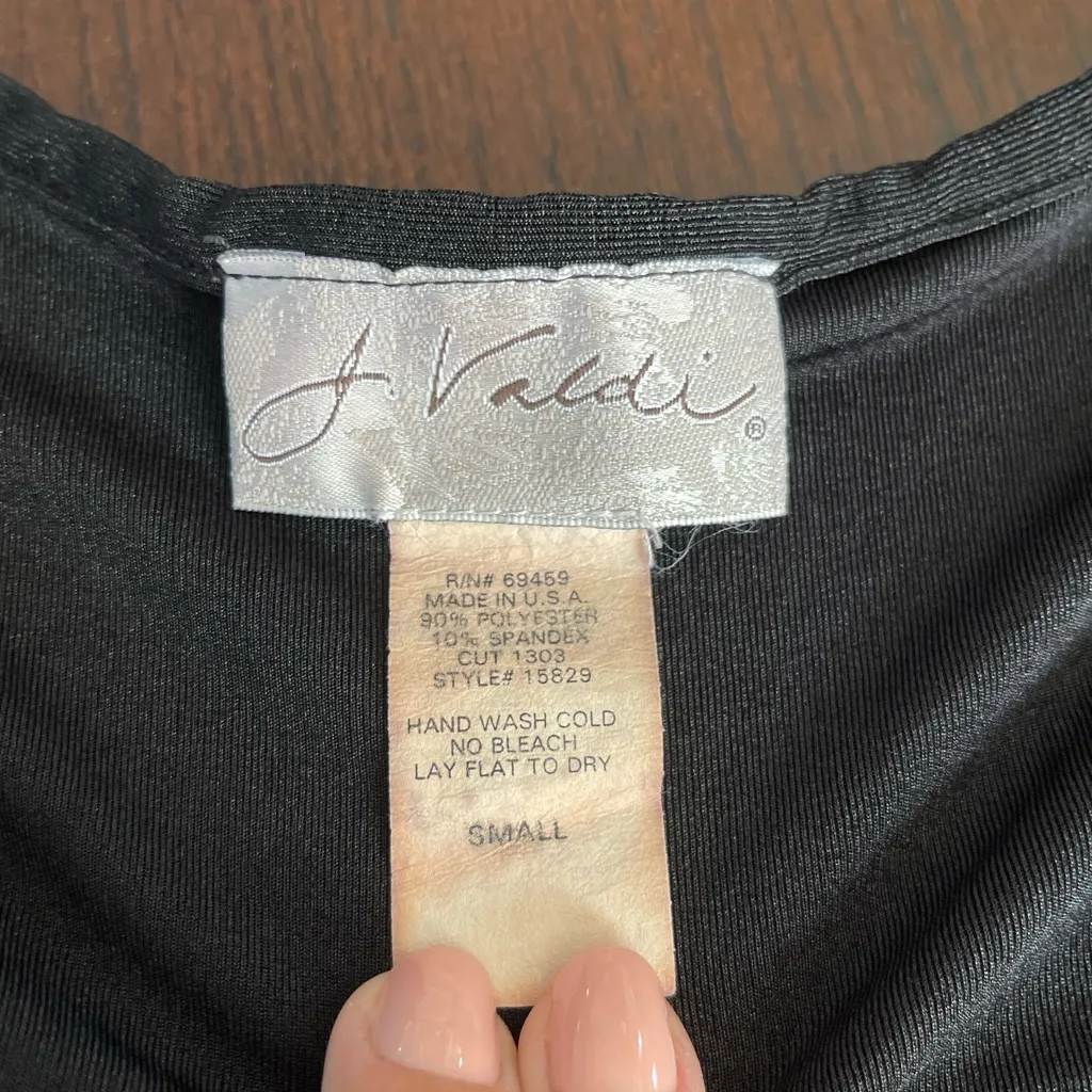 J. Valdi Black Long flared Sleeve beach covrr - Image 3