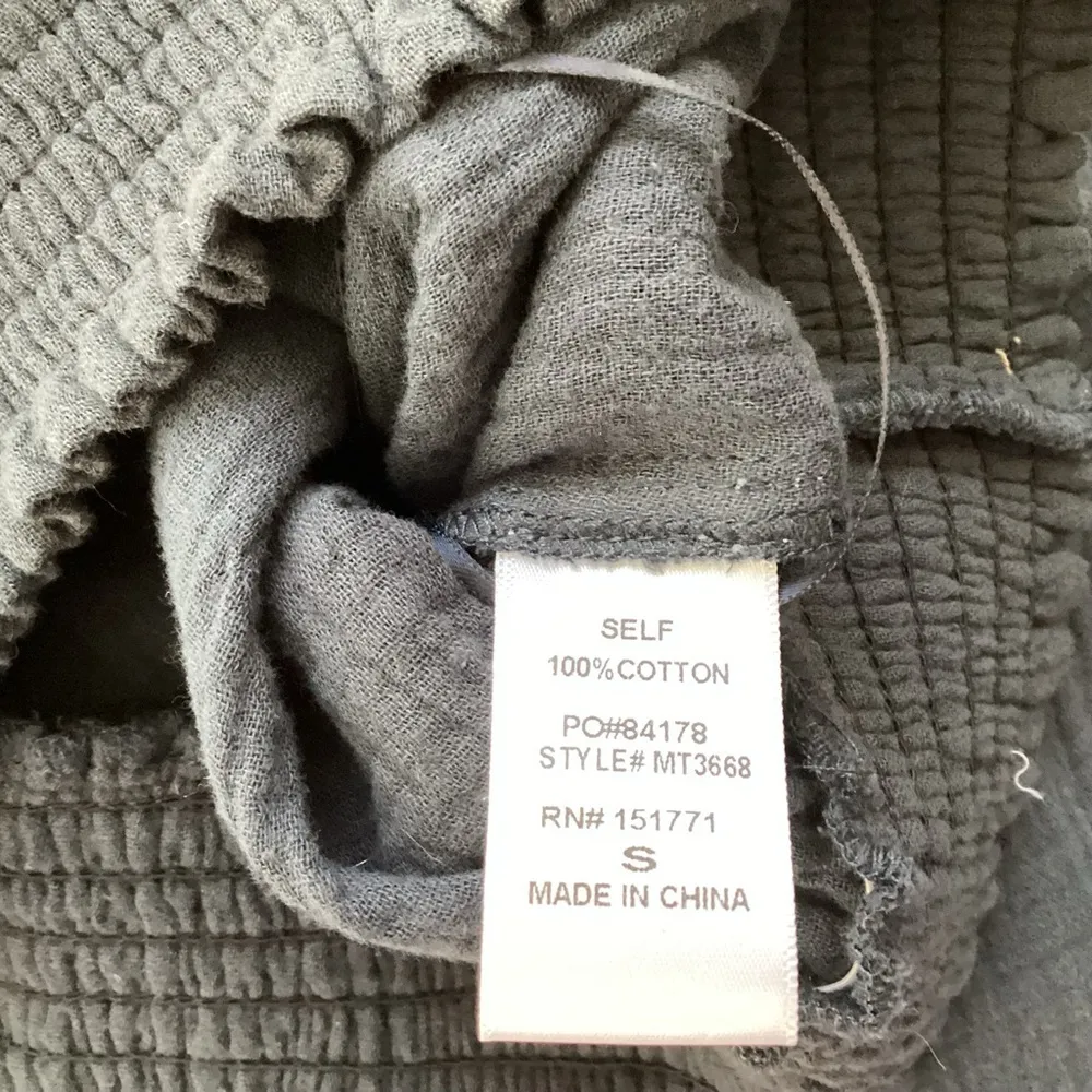 Le Lis Collection One Shoulder Gauzy Crop Top Small NWT - Image 6