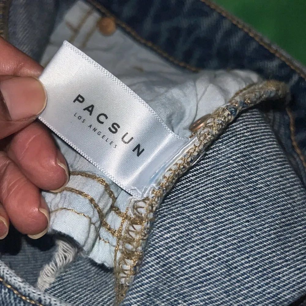 Pacsun 100% Cotton Distressed Denim Blue Women's Shorts size 25 - Image 11