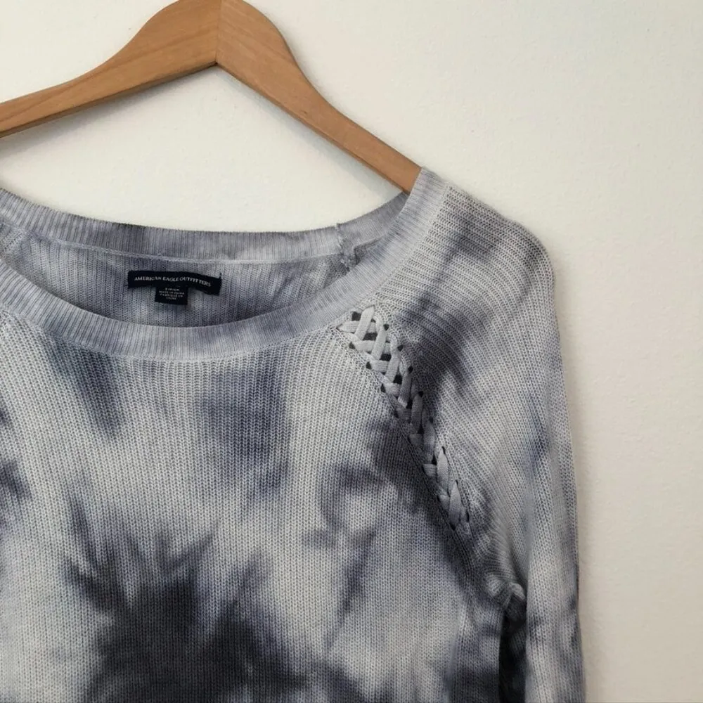 AMERICAN EAGLE Shoulder Stitch Sweater Gray Black ? Tie Dye Boho Crew Neck Boho - Image 5