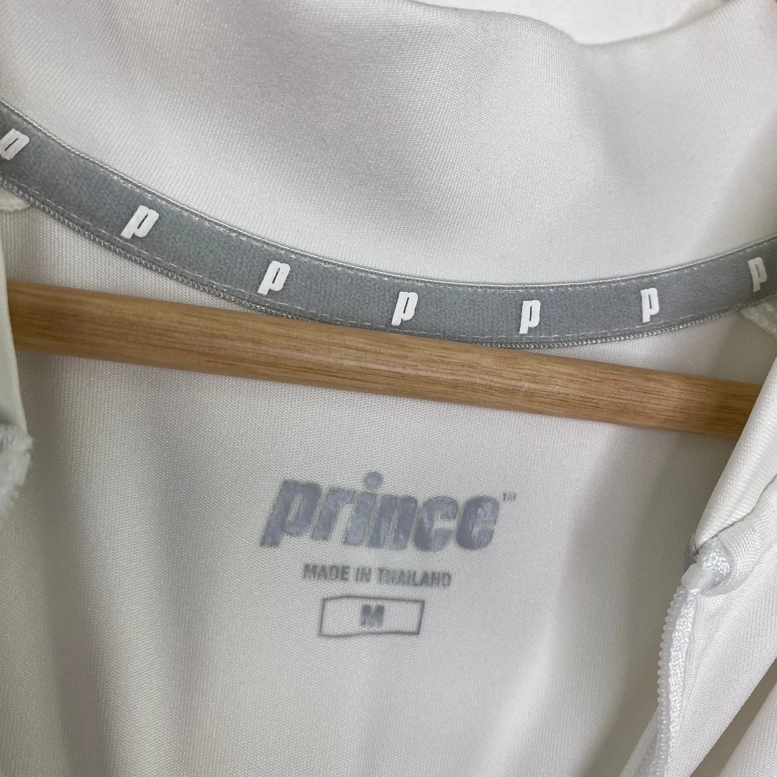 Prince Tennis White Long Sleeve Zip Mesh Side Panel Jacket Women's Size Medium M - Image 7