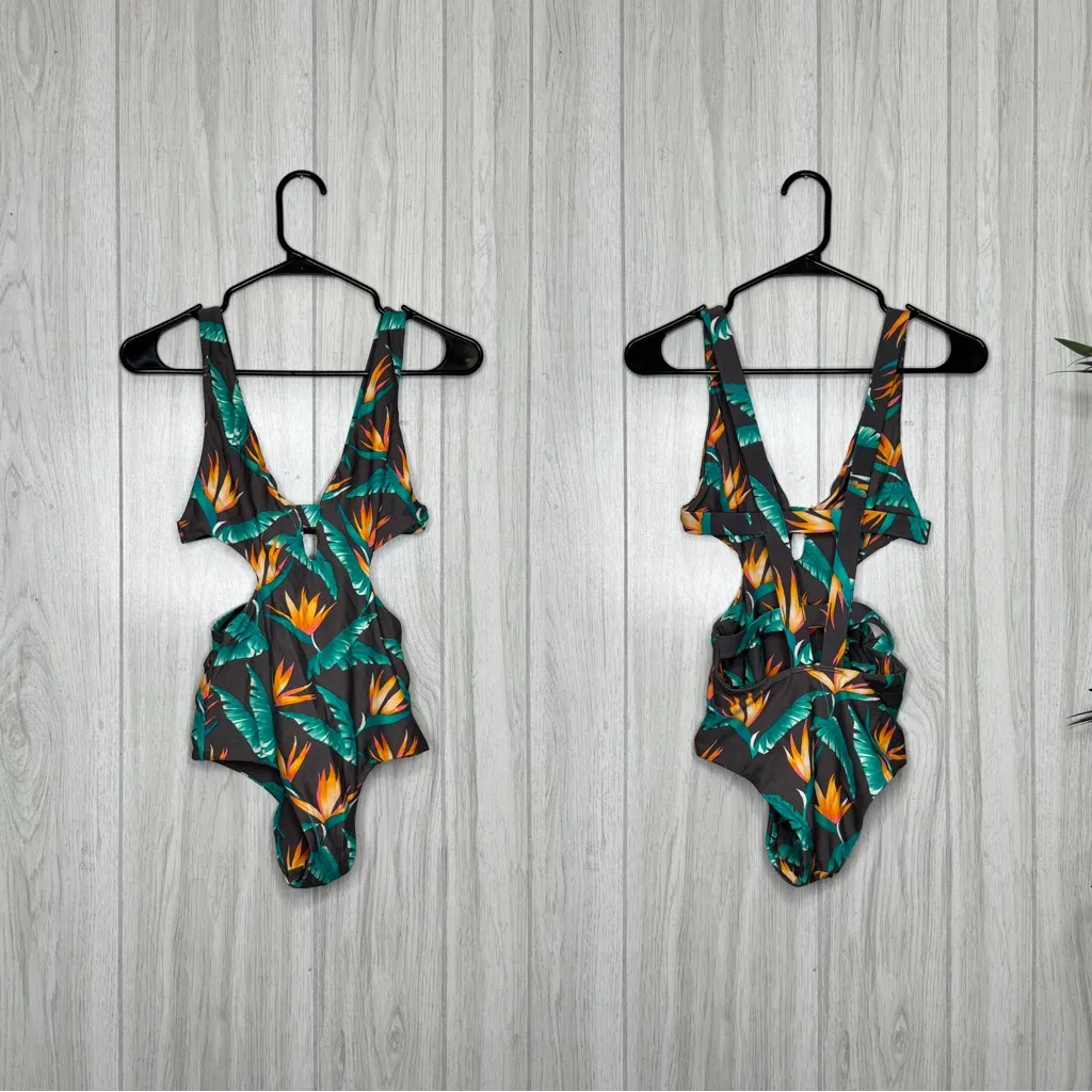 Tori Praver Seafoam Cutout Birds Of Paradise One Piece Swimsuit size XS - Image 2