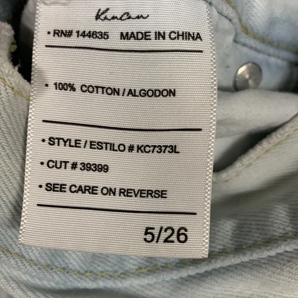 KanCan Light-Wash Distressed Button-Fly Jeans Size 5/26 - Image 4