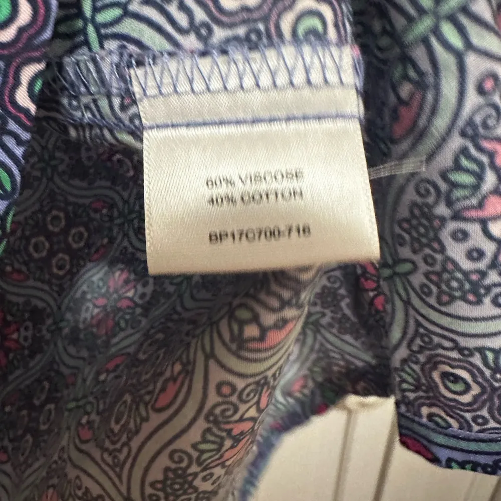 Peter milar masters Button V Neck Pullover Women's Redbud - Image 7