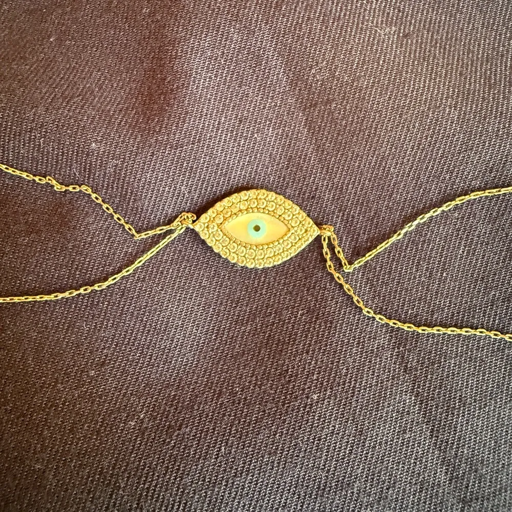Gold sparkly Evil Eye Bracelet - Image 3