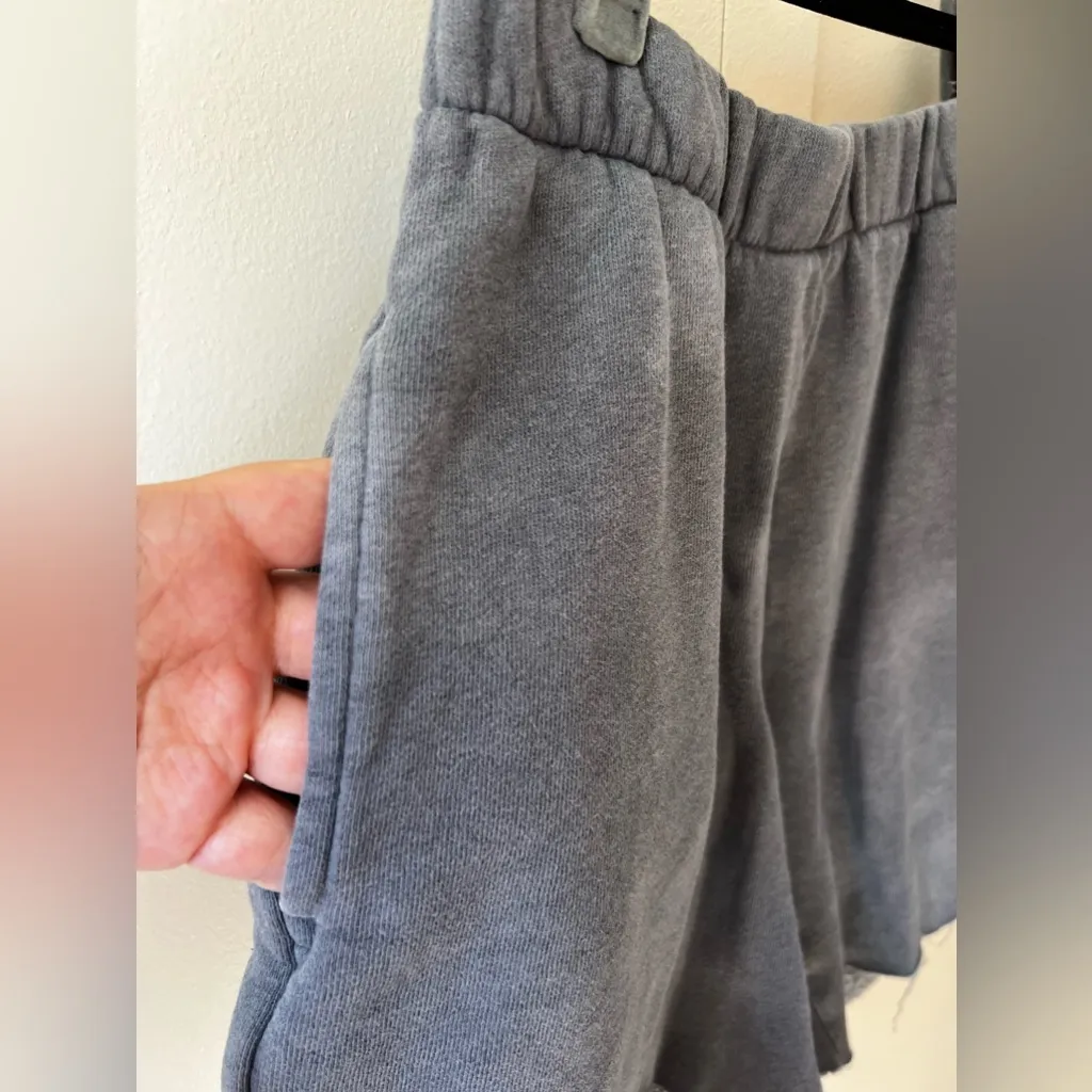 John Galt Brandy Melville Women’s Fleece Sweatpants‎ Shorts One Size - Image 7
