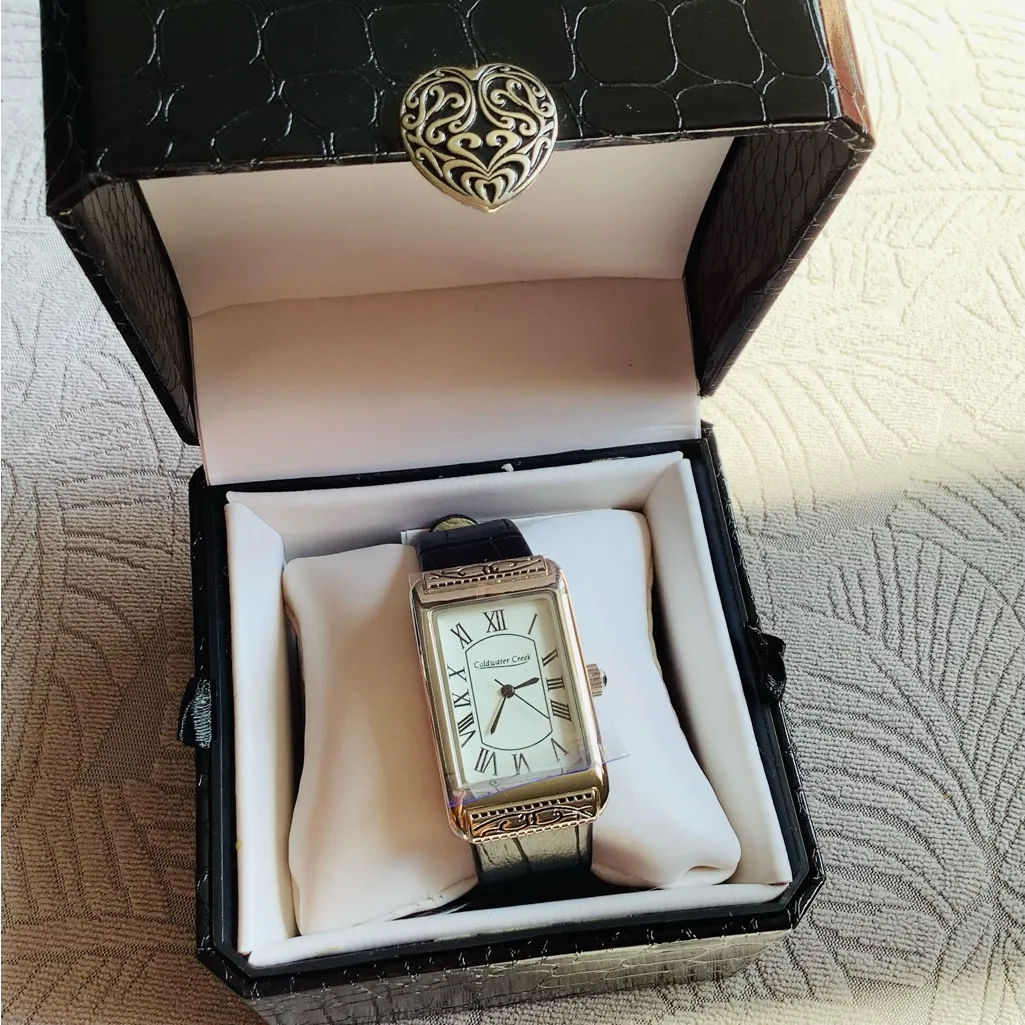 Lightweight jacket- very intelligent and pretty 💙💙💙 - Image 10