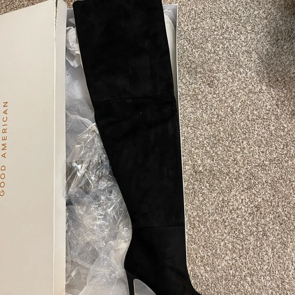 Good American Over the Knee Slouch Suede Black Boots Style GA173K-X size 7.5 NEW - Image 3