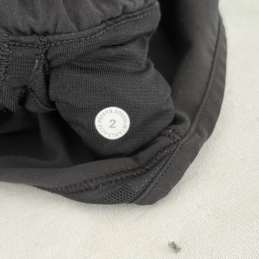 Lululemon Hotty Hot Short II Long 4" - Image 6