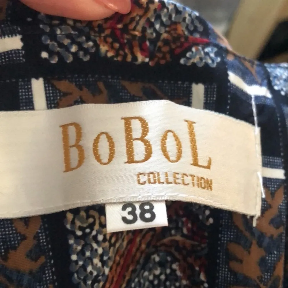 NEW Vintage Bobol Collection Silk Blazer Size 38 - Image 11