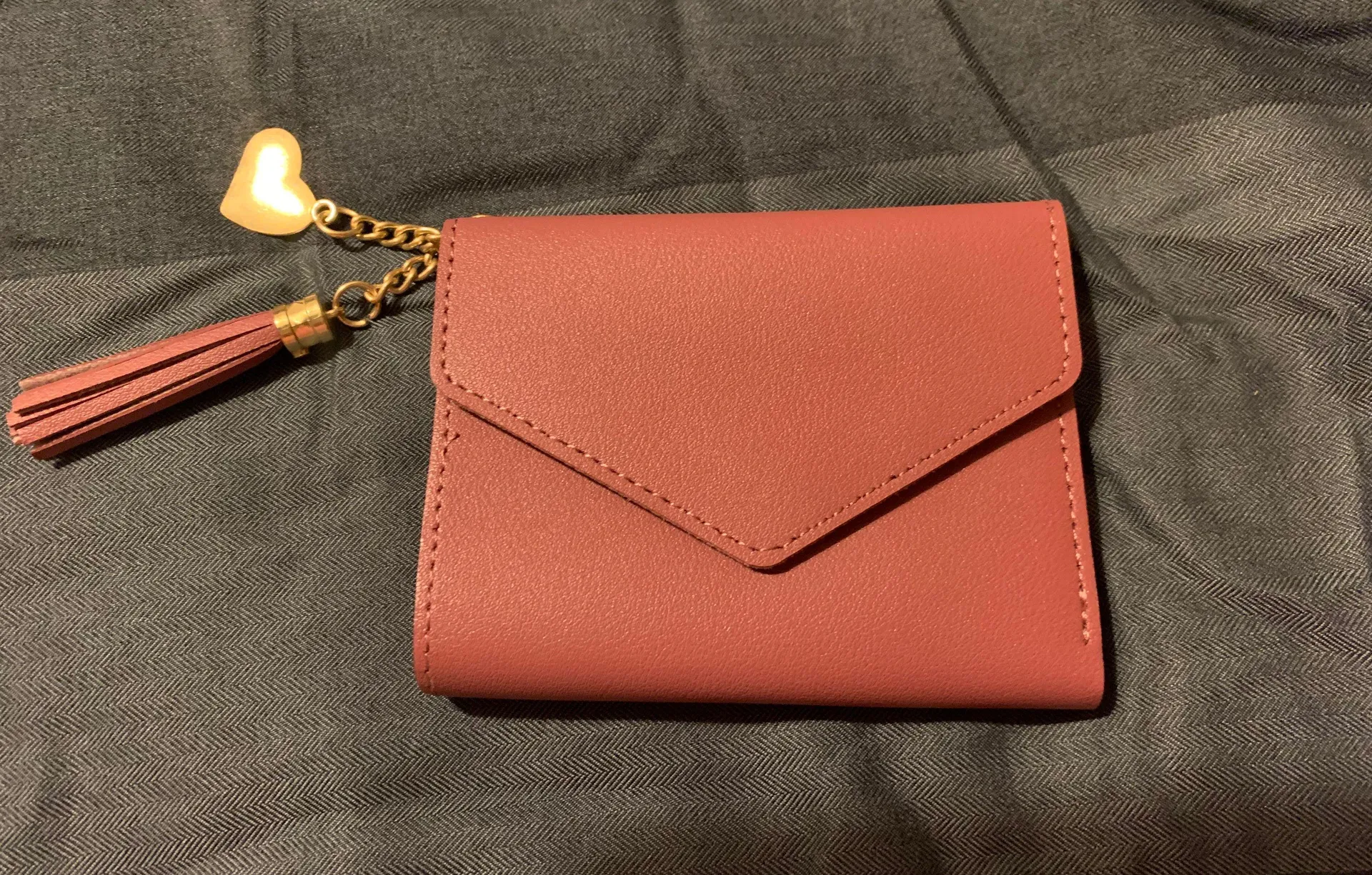 SimplyBeautyful Tassel Clutch Wallet...New Red - Image 2