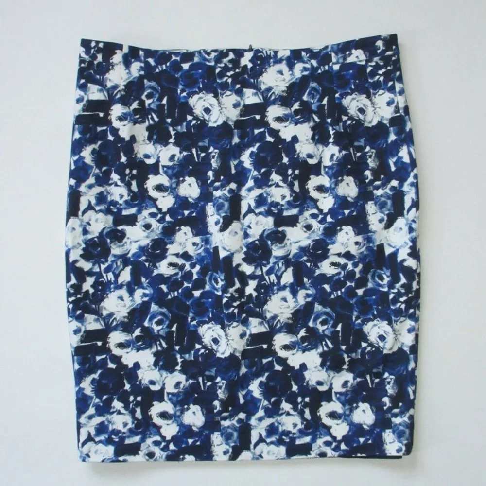 NWT MM. Lafleur Cobble Hill in Blue Ivory Floral Cotton Pencil Skirt 4 - Image 2