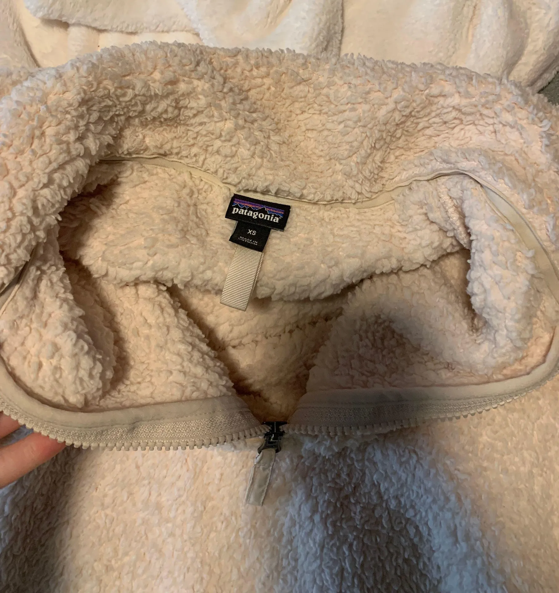 Patagonia Sherpa Pullover - Image 2