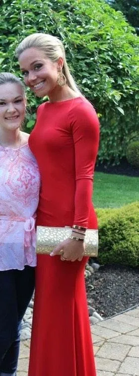 Open Back Formal Dress Red Size 0 - Image 2