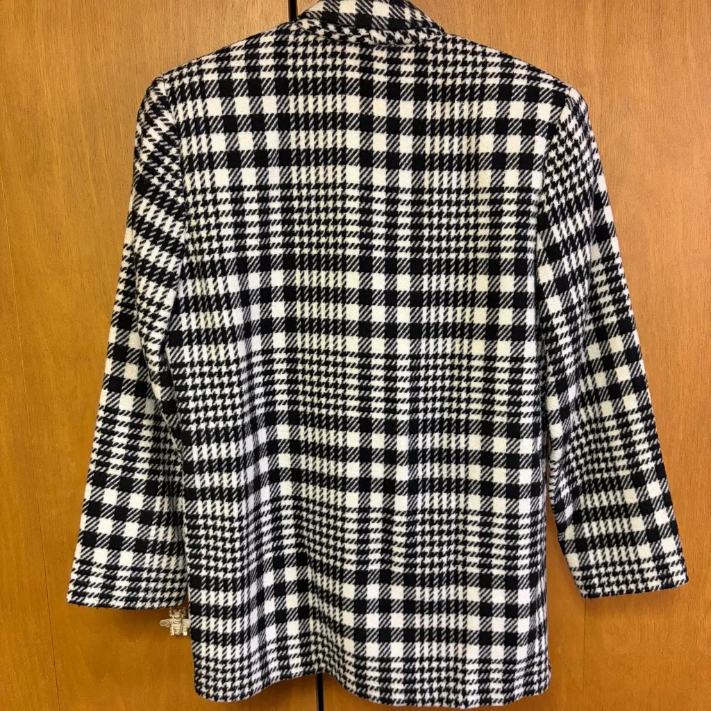 Vintage Best American Clothing Co. Black and White Plaid Coat Size Small - Image 8