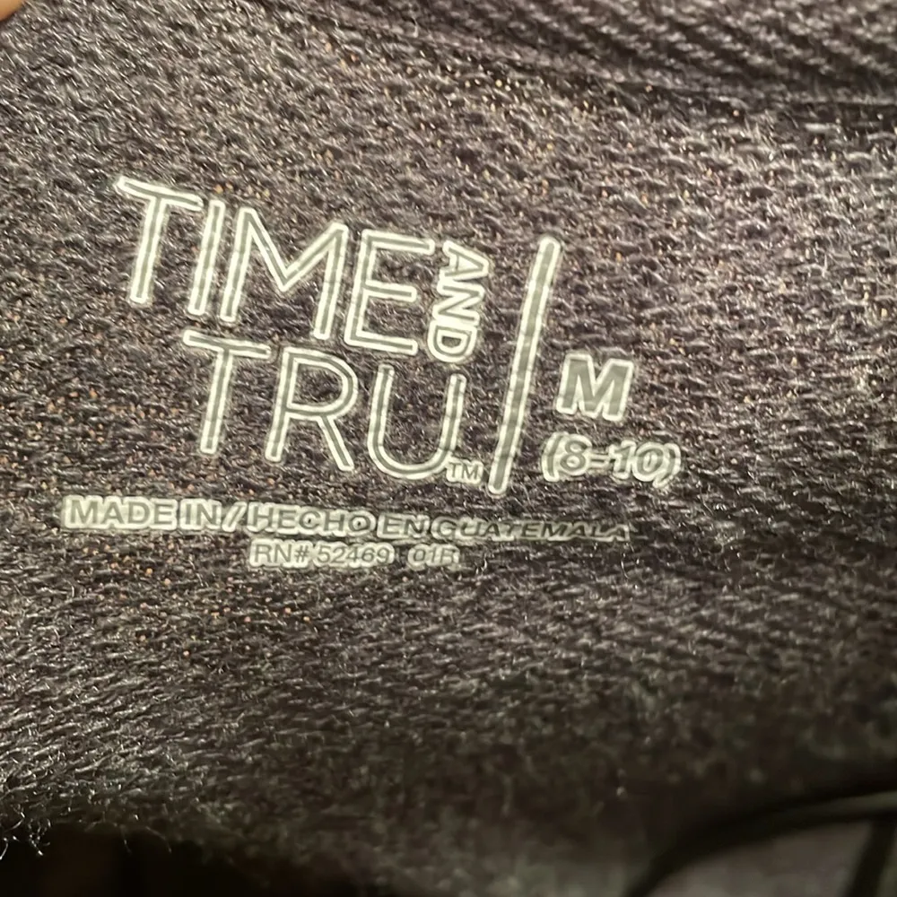 😅😅😅3 for 12$😅😅😅Time And Tru Gray Sweater - Image 6