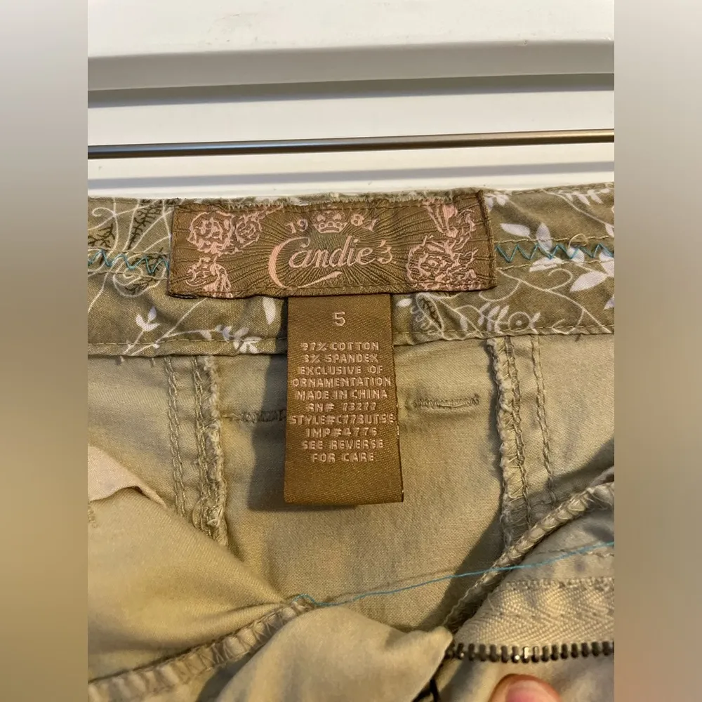 Candies Y2K Cargo Khaki Skirt - Image 2