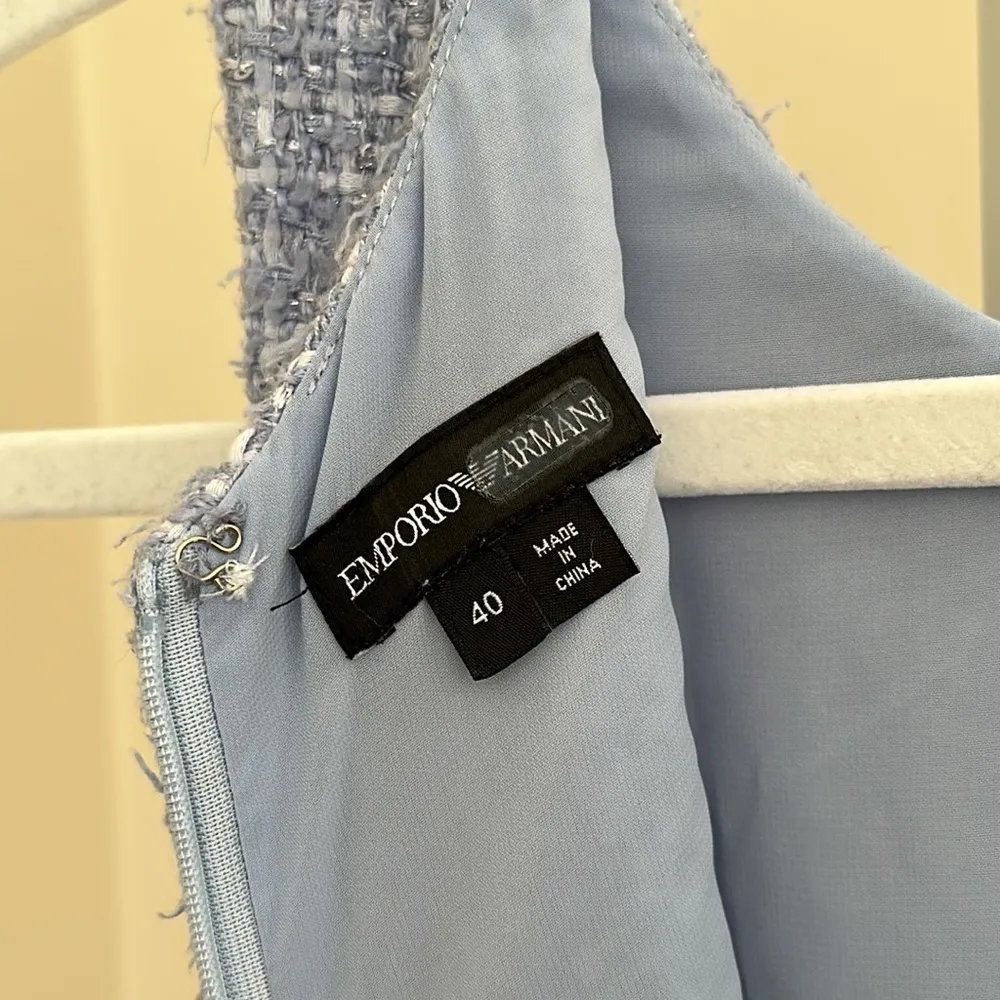 Emporio Armani Sleevless Baby Blue Tweed Dress size 40 - Image 10
