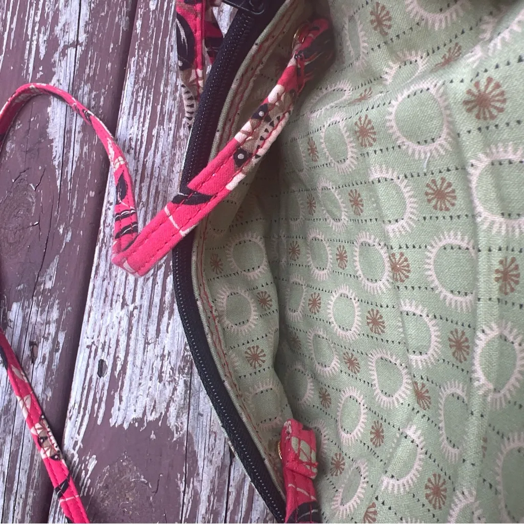 Maggi B Womens Quilted Floral 100% Cotton MultiPocket Wallet Crossbody/Purse Bag Red - Image 14