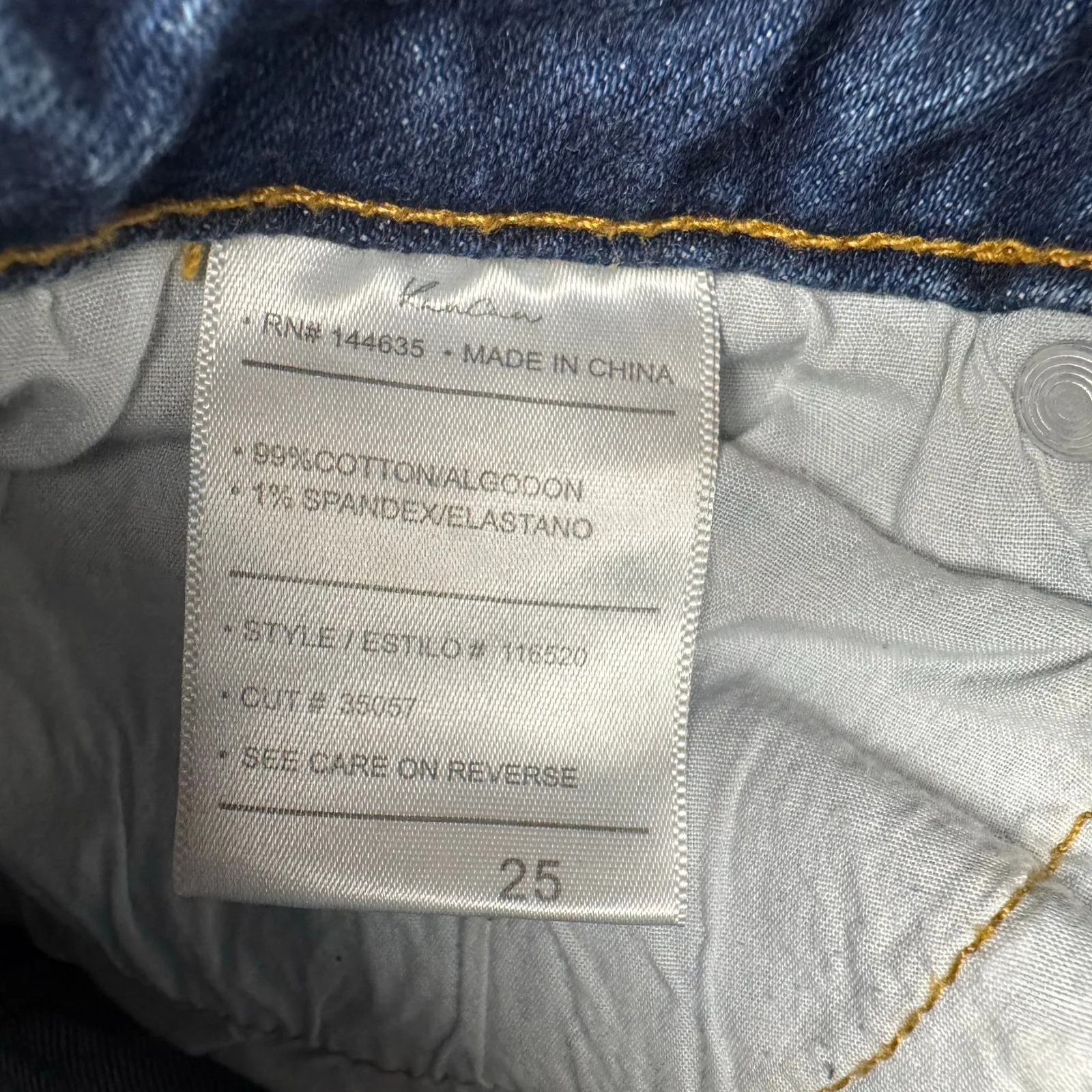 Kancan jeans lighter grungy distressed‎ boyfriend wash holes in knees Blue Size 25 - Image 4