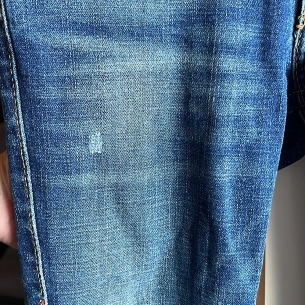 True Religion Denim Blue Cropped Jeans Size 28 EUC #1885 - Image 5