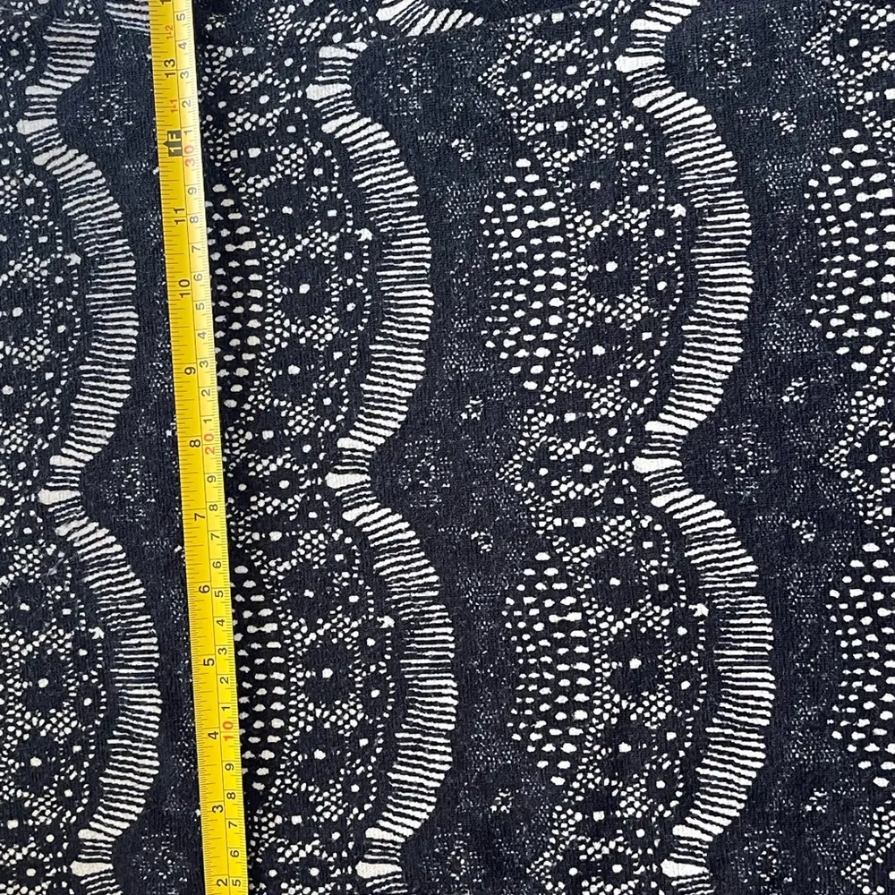 Kimchi Blue Monochrome Patterned dress - Image 4