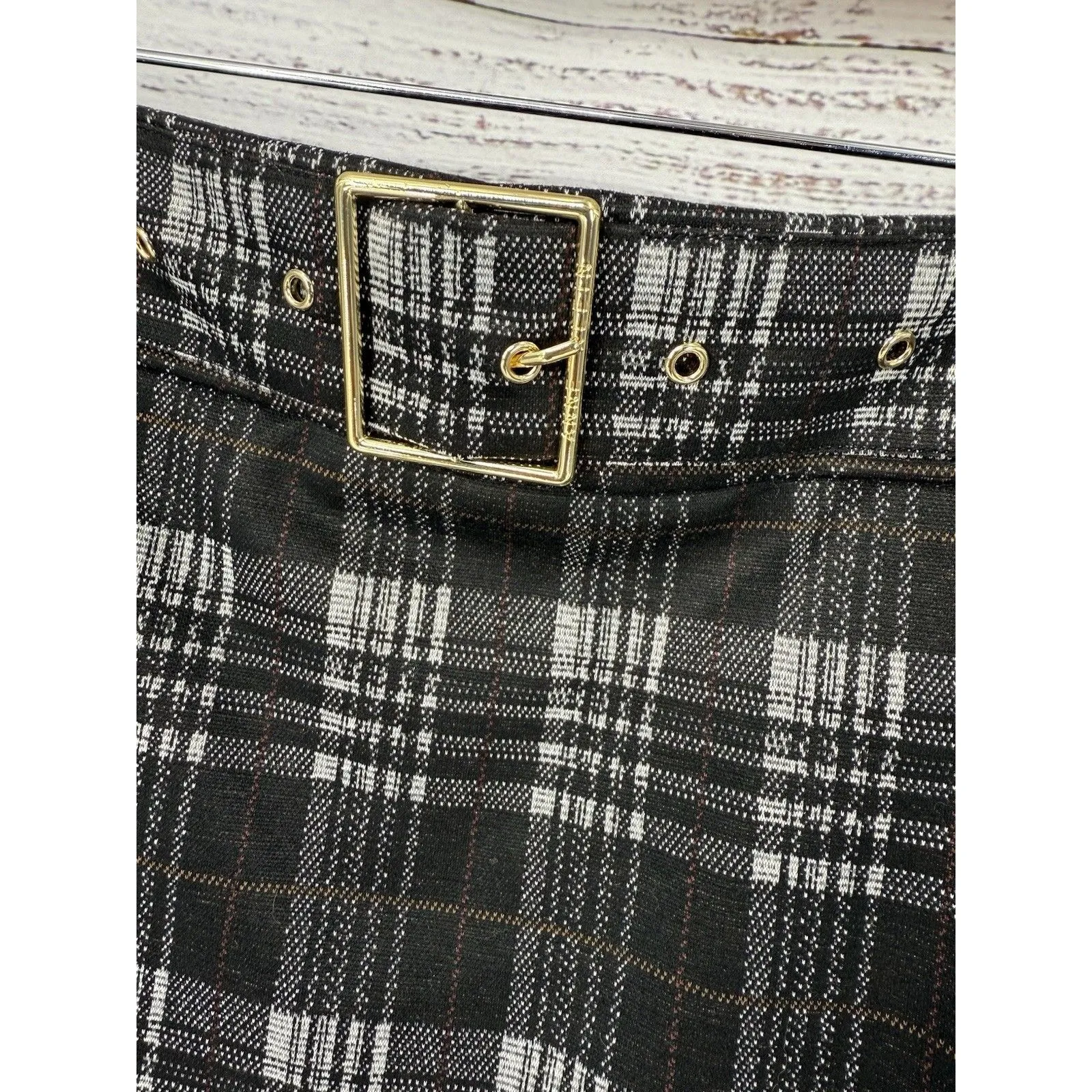 Anne Klein Ponte Knit Pencil Skirt Size XL Black Plaid Gold Buckle Mock Belt NEW - Image 2