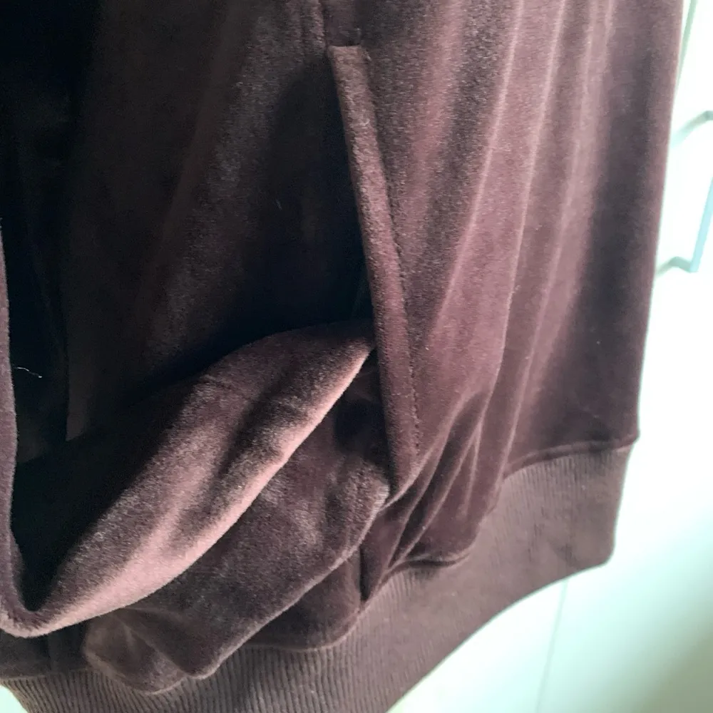 Jane and Delancey XL brown velour pullover sweatshirt - Image 2