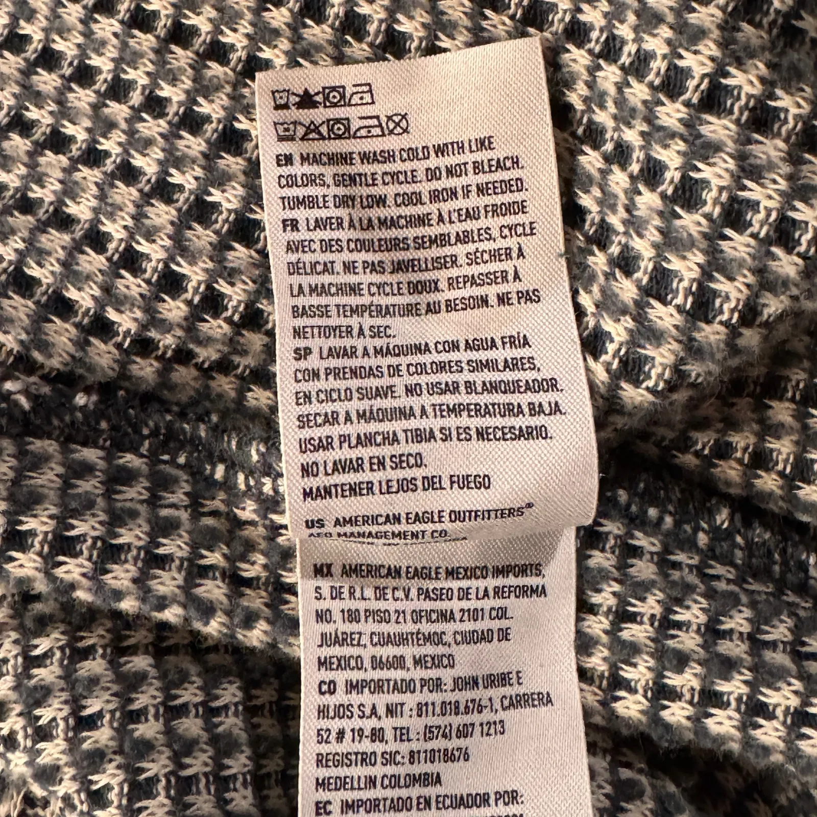 American Eagle Small Big Hug Sweater Waffle Knit V-Neck Oversized Long Sleeves - Image 10