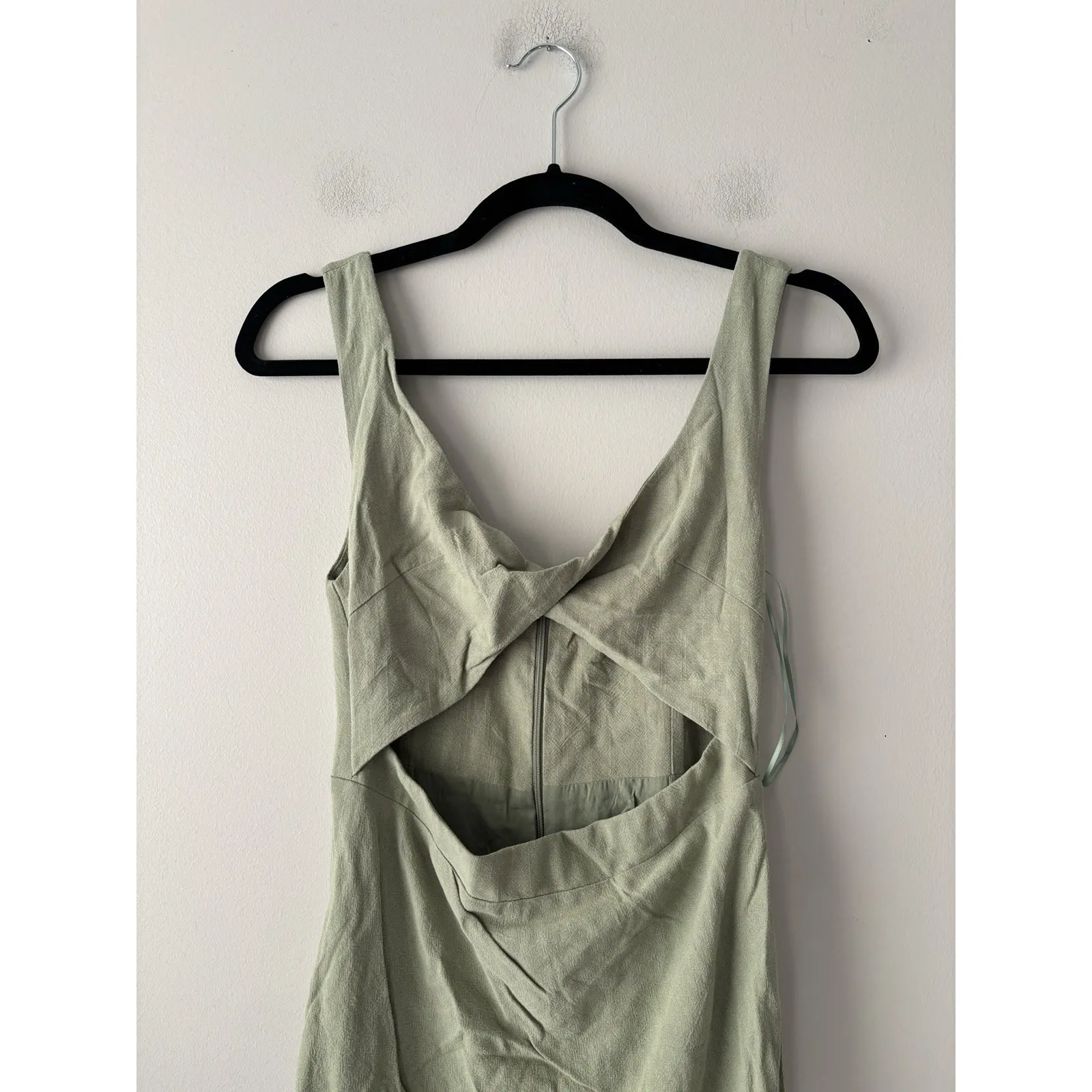 Petal + Pup Apollo Midi Dress Olive Green Cut Out Front Linen Blend Size 4 NEW - Image 6