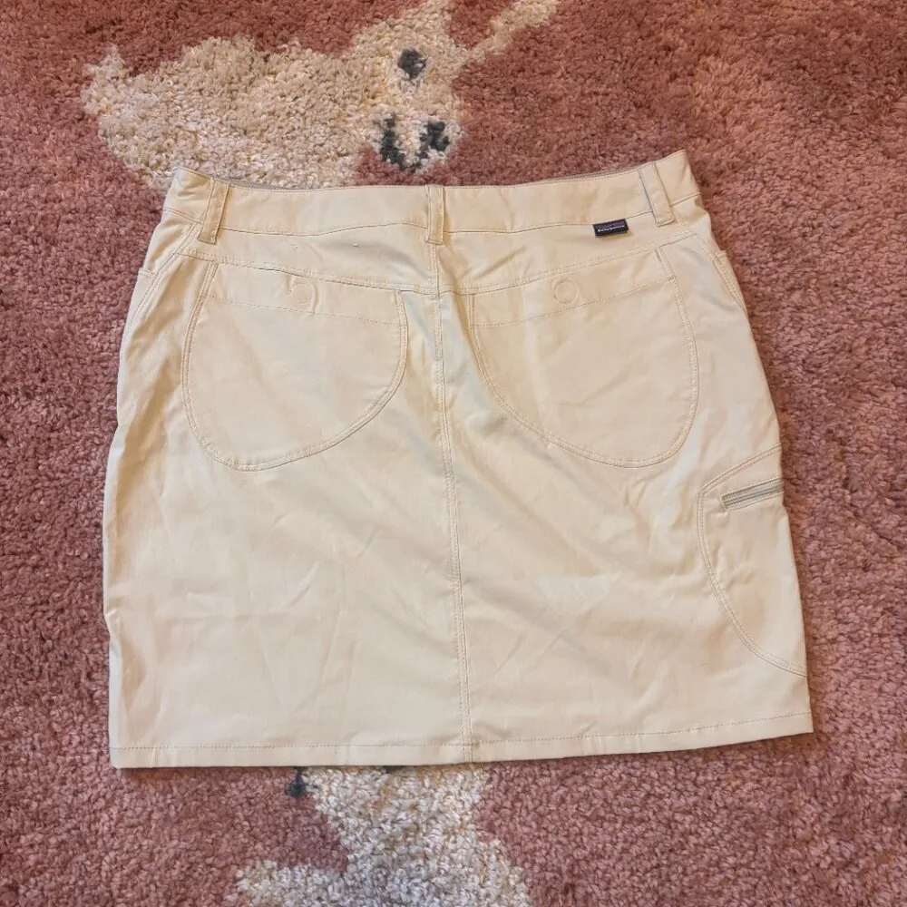 Patagonia Skirt Womens 6 Lightweight Outdoors Tennis Golf Hiking Ivory - Image 2