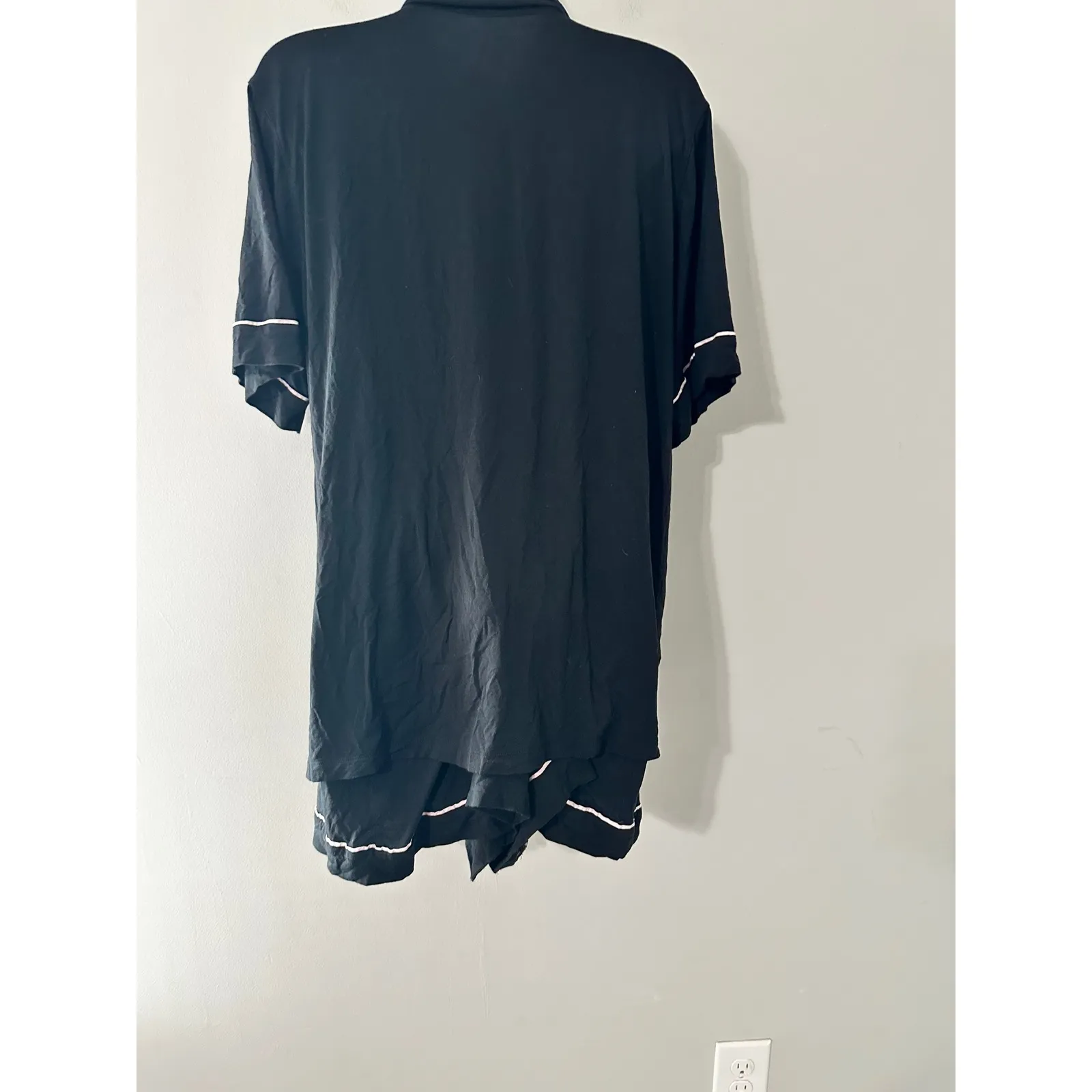 Victoria's Secret Black Pajama Modal Set Shorts Shirt White Piping Sleepwear XL - Image 4