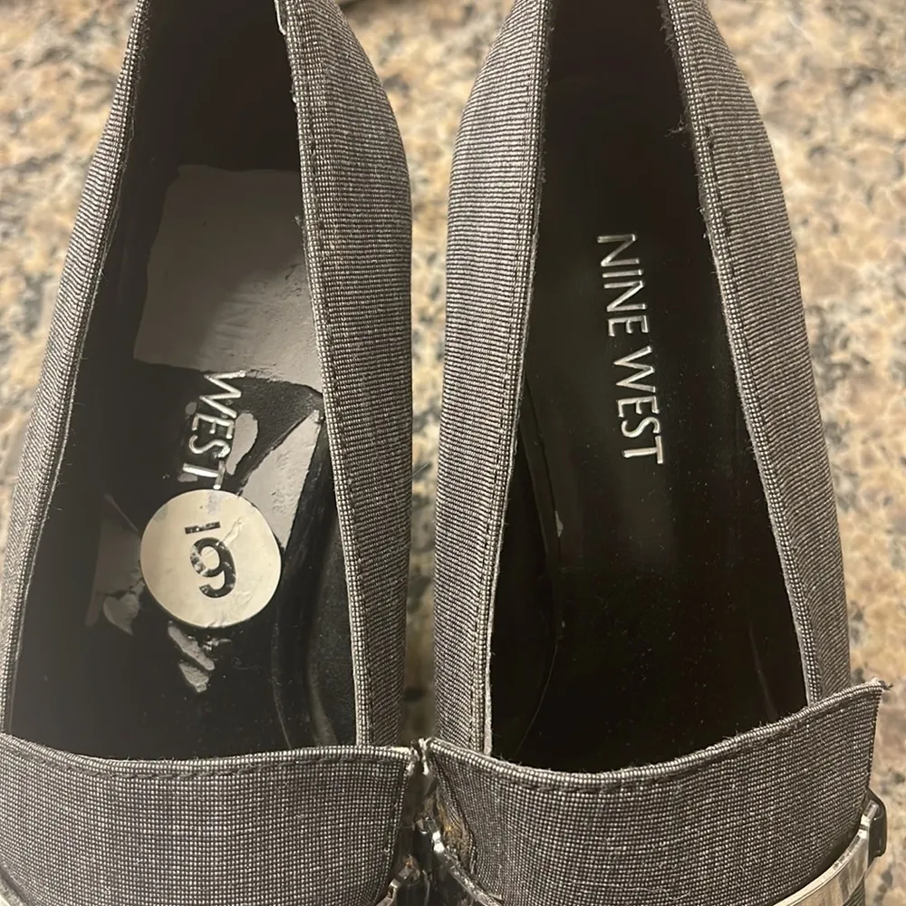 Nine West Slip On Pump High Heel Stilettos Pointy Toe Gray Canvas Shoes Size 6 - Image 3