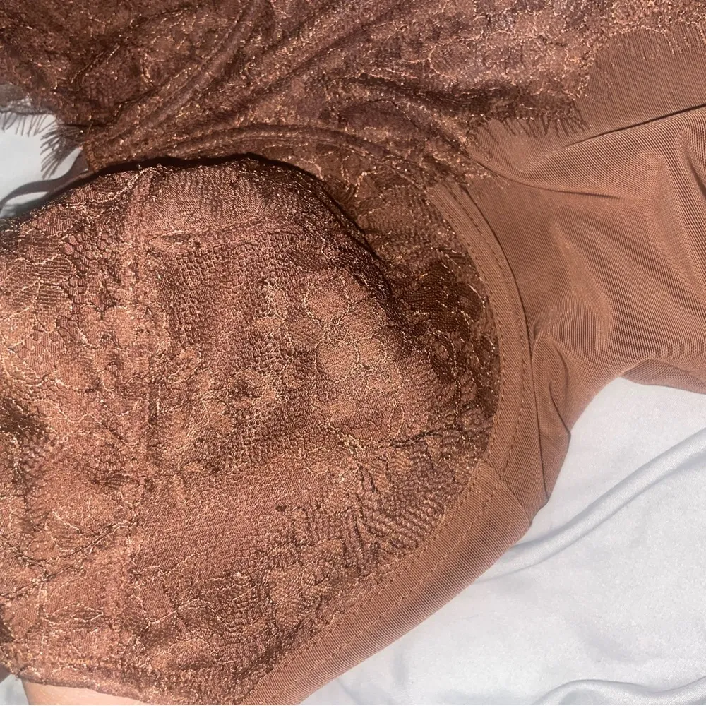 Shapellx Lace Thong Bodysuit Brown Size M - Image 10