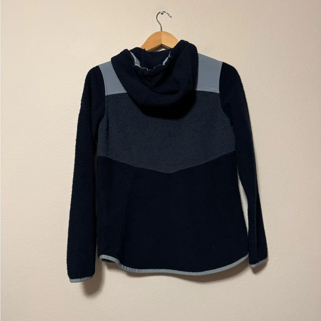 Kuhl Navy and Charcoal Fleece Jacket - Image 4