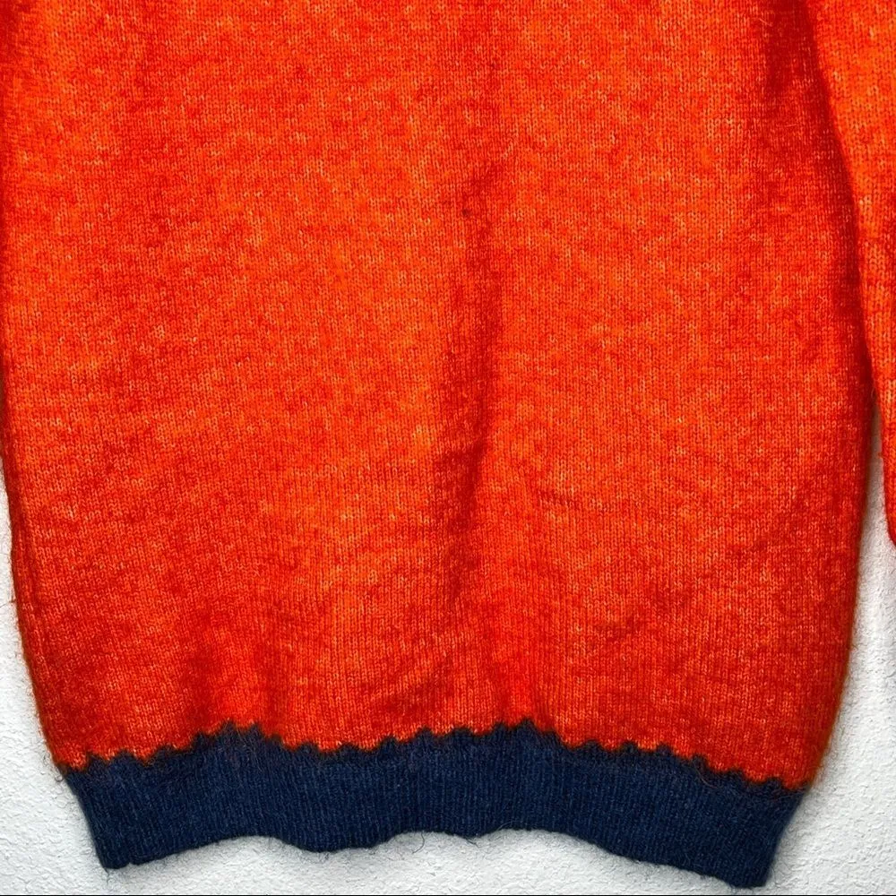 Gap  Maternity Sweater‎ - Image 4