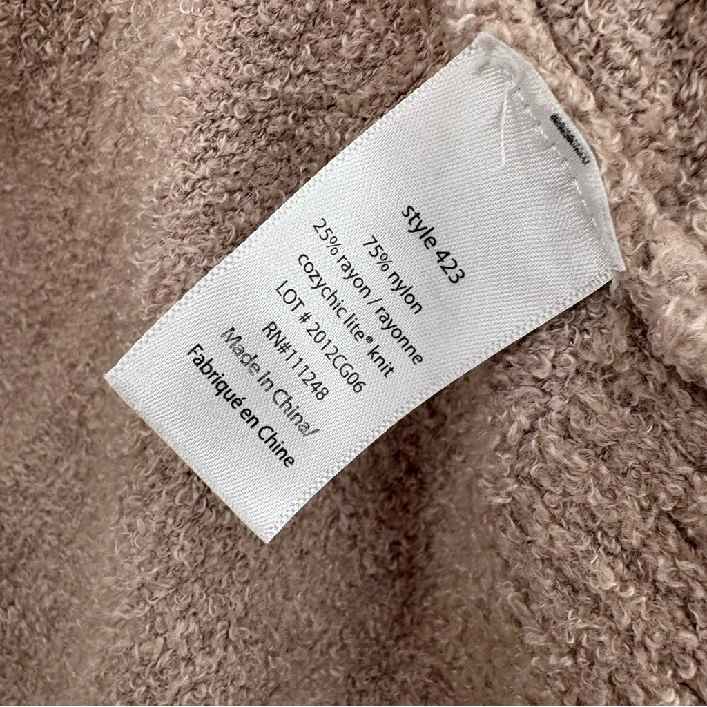 Barefoot dreams beige pocket cardigan medium‎ - Image 4