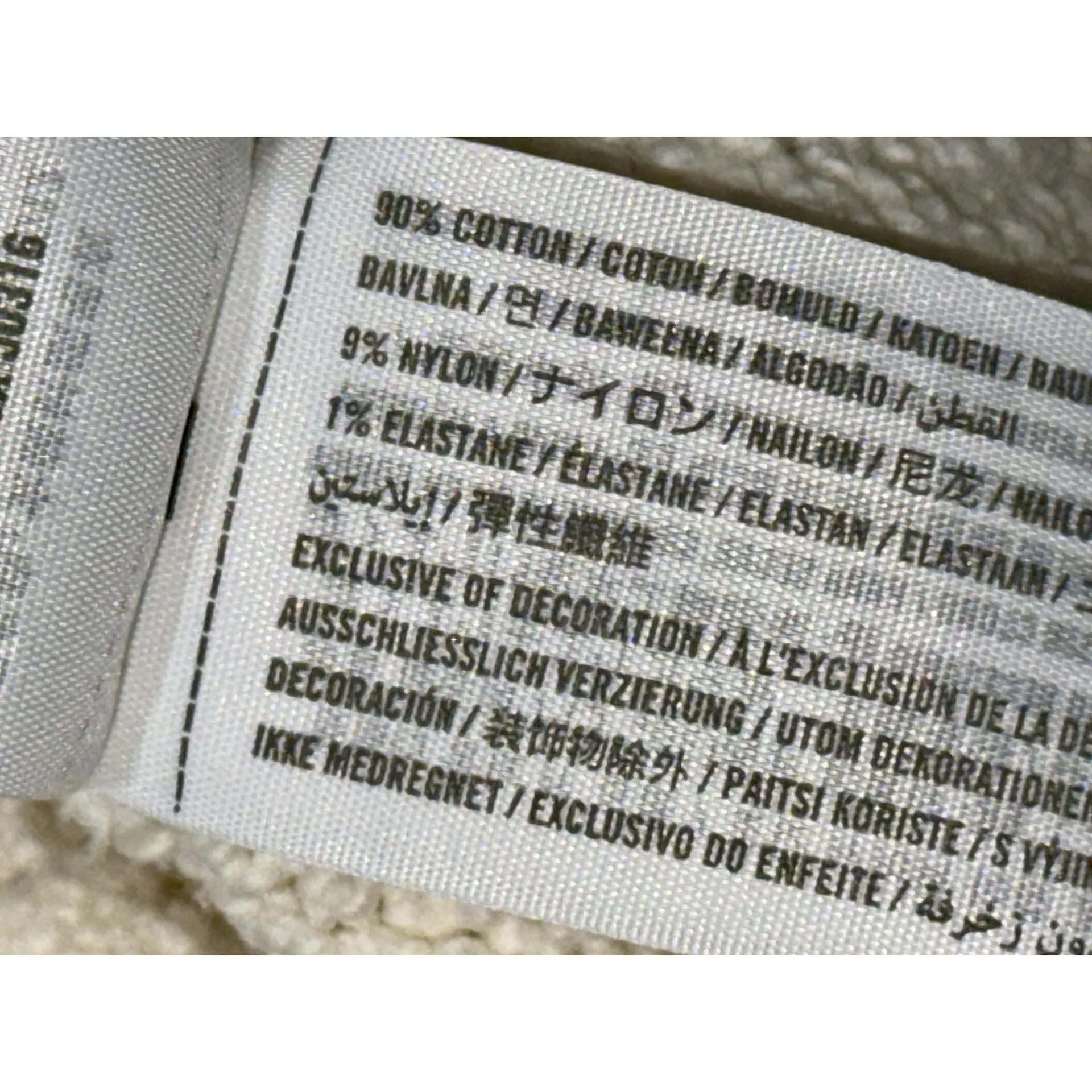 Abercrombie & Fitch Cream Ribbed Knit Long Sleeve Pullover V-Neck Sweater Size M - Image 4