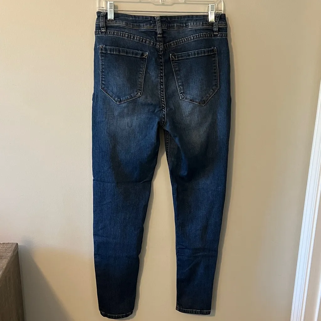 Kenzie Deep Indigo Cropped Jeans Blue Size 8 - Image 3