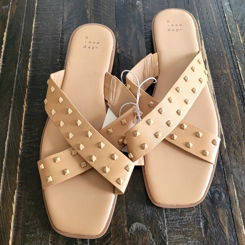 NEW A New Day Emmy Studded Crossband Sandals Womens Size 10 - Image 3