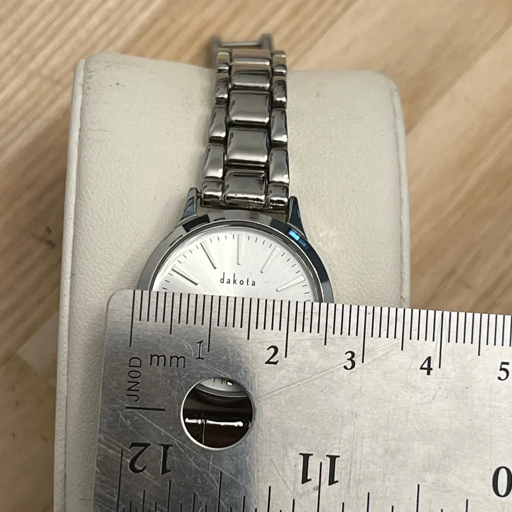 Dakota Ladies Watch Stainless Steel Bracelet and Dial - Image 10